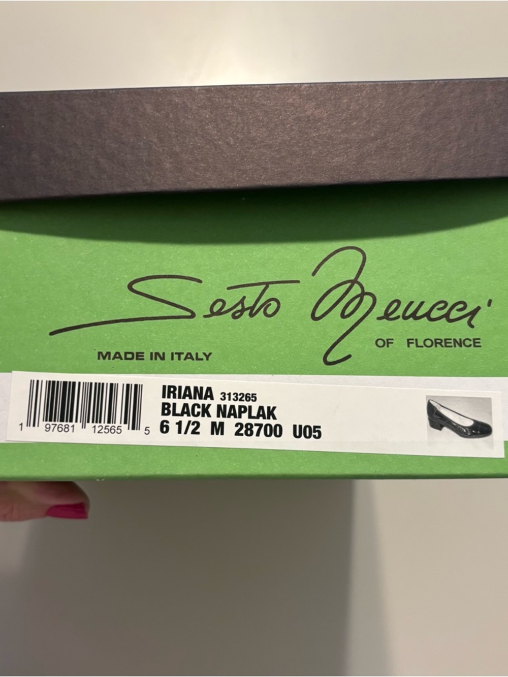 SESTO MEUCCI Black Low Heel Pumps - Picture 2 of 5